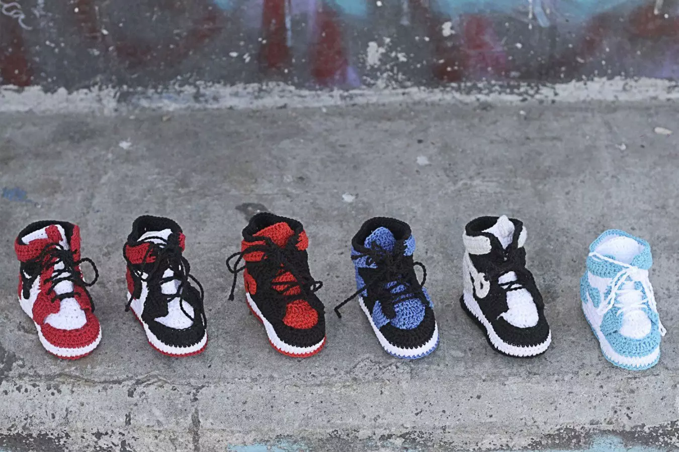 Air Jordan 1 oleh Picasso Babe