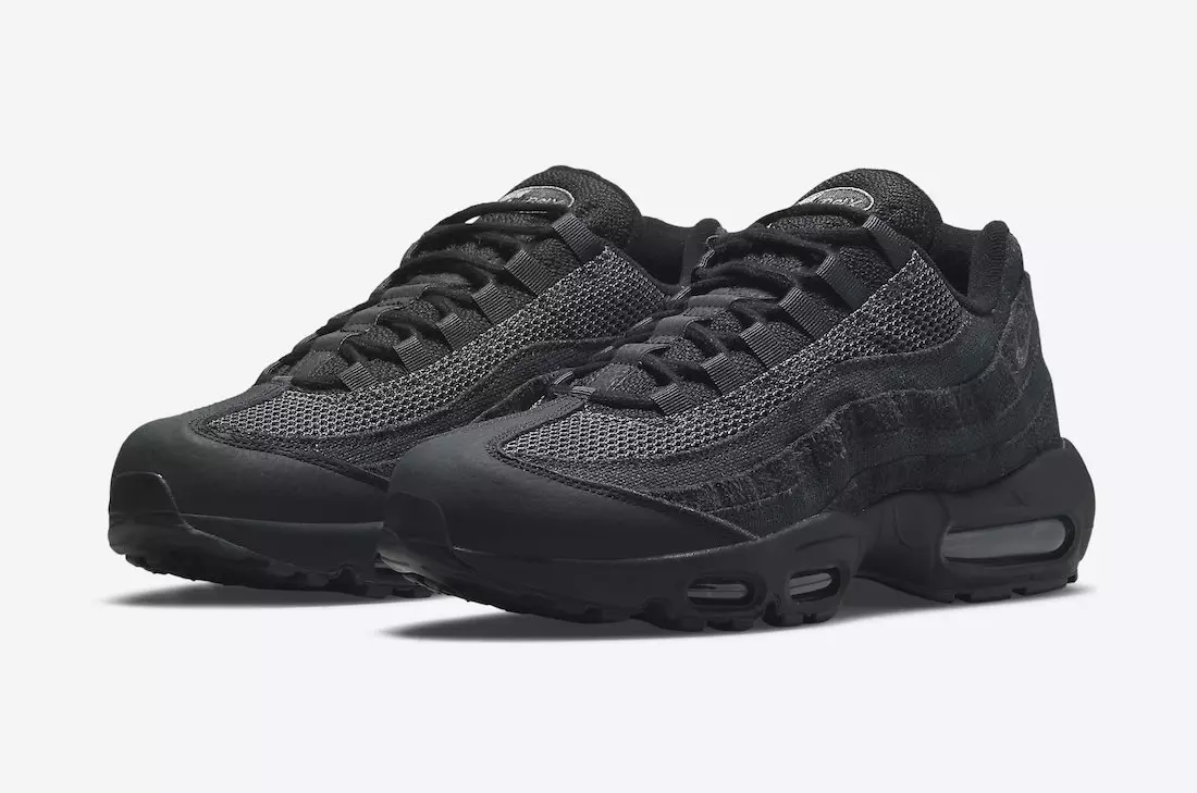 Um Nike Air Max 95 furtivo a caminho