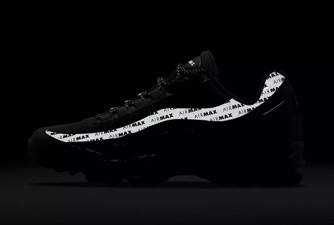 Nike Air Max 95 Ultra Black White DM2815-001 Megjelenés dátuma