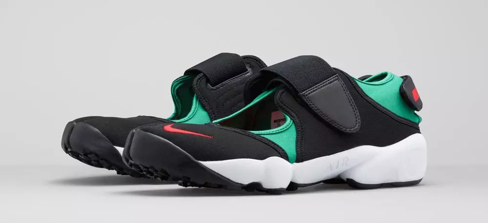 Nike Air Rift Retro 2015 წელი