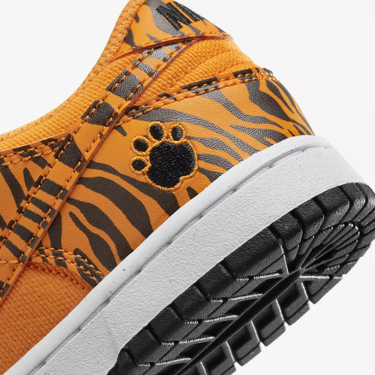 Nike Dunk Low Tiger Stripes Releasedatum