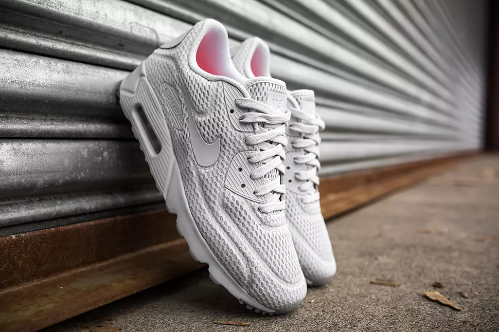 Nike Air Max 90 Ultra таза платина