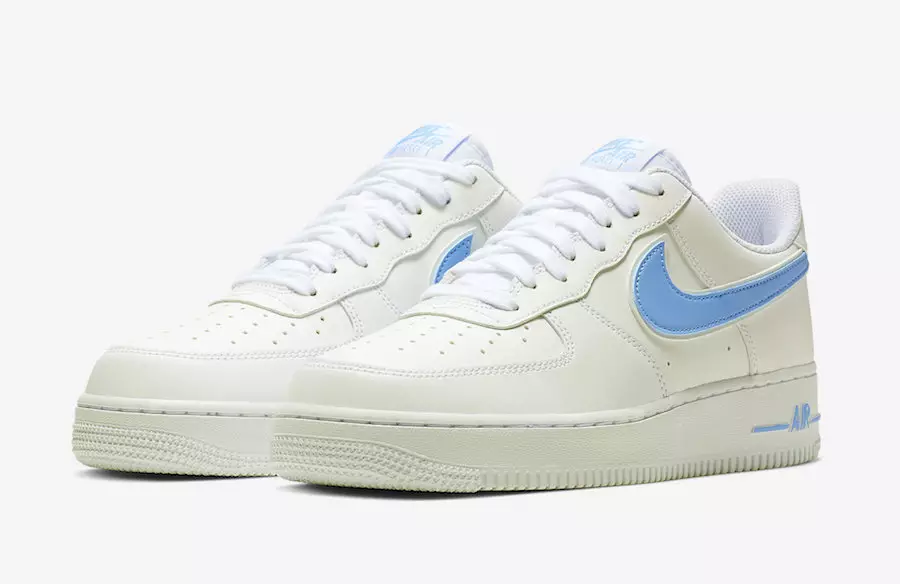 Nike Air Force 1 '07 3 so na voljo v beli/univerzitetno modri barvi