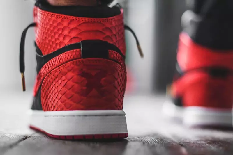 Хирургот за чевли го забрани Air Jordan 1 Red Python