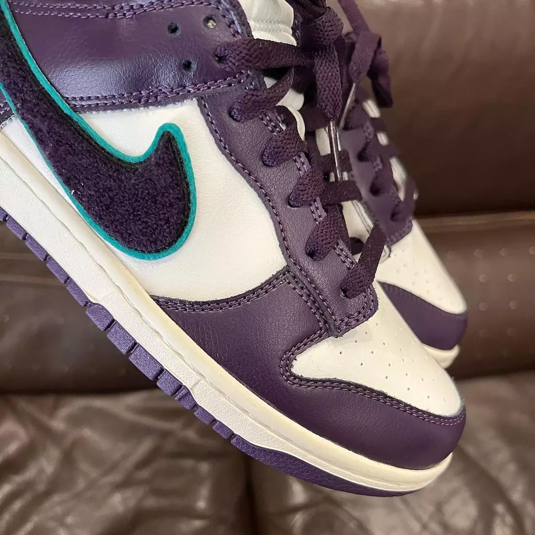 Nike Dunk Low Chenille Swoosh Purple Release Datum