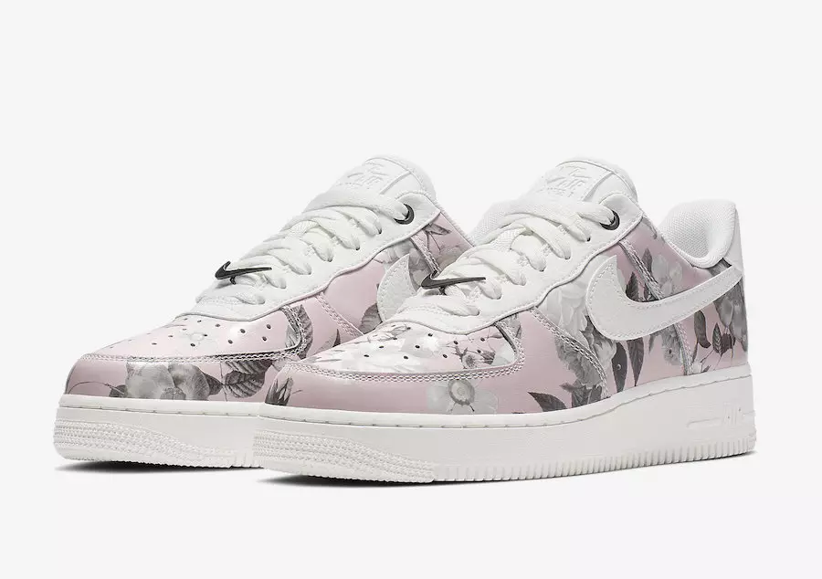 Datum vydání Nike Air Force 1 Low Floral AO1017-102