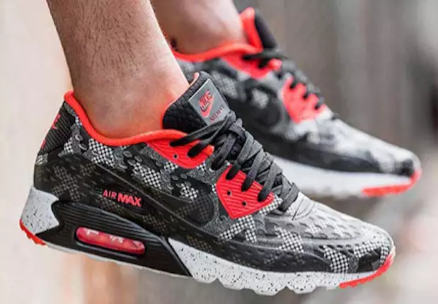 Nike Air Max 90 continuă să sărbătorească cea de-a 25-a aniversare