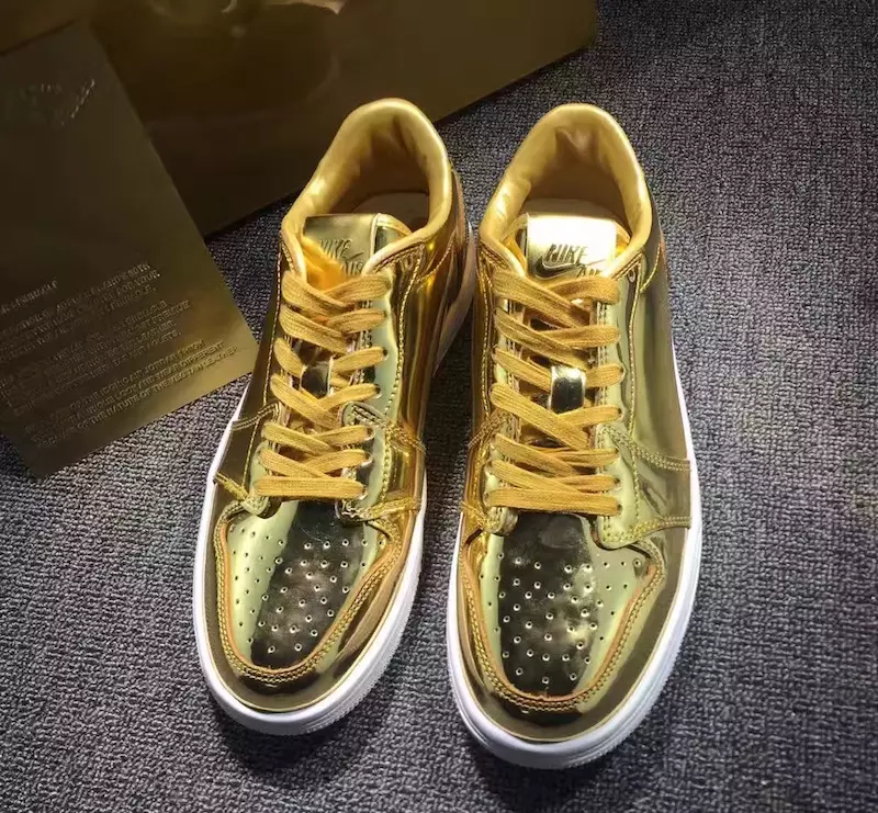 Air Jordan 1 Íseal Pinnacle Gold