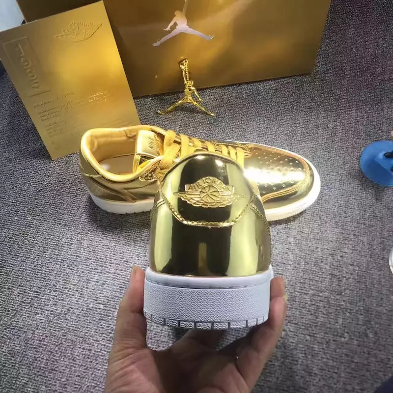 Air Jordan 1 Düşük Pinnacle Altın