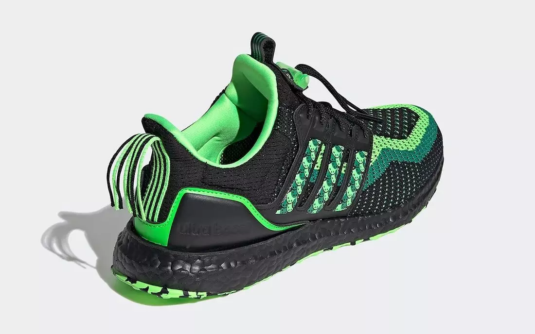 آدیداس Ultra Boost DNA Lion Dance GV9806