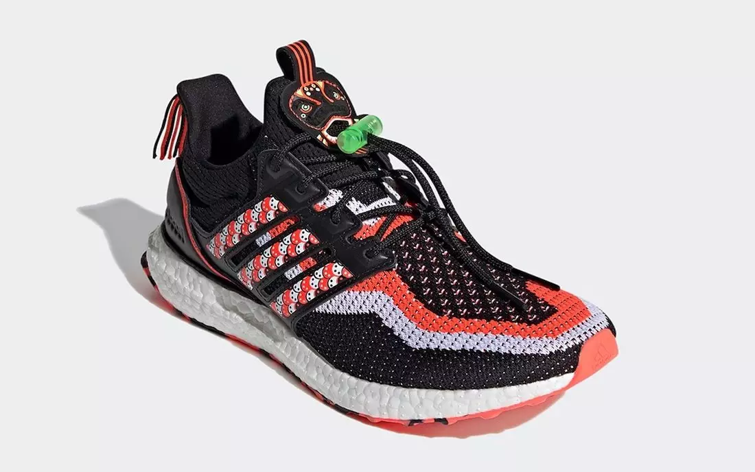 أديداس Ultra Boost DNA Lion Dance GV9813