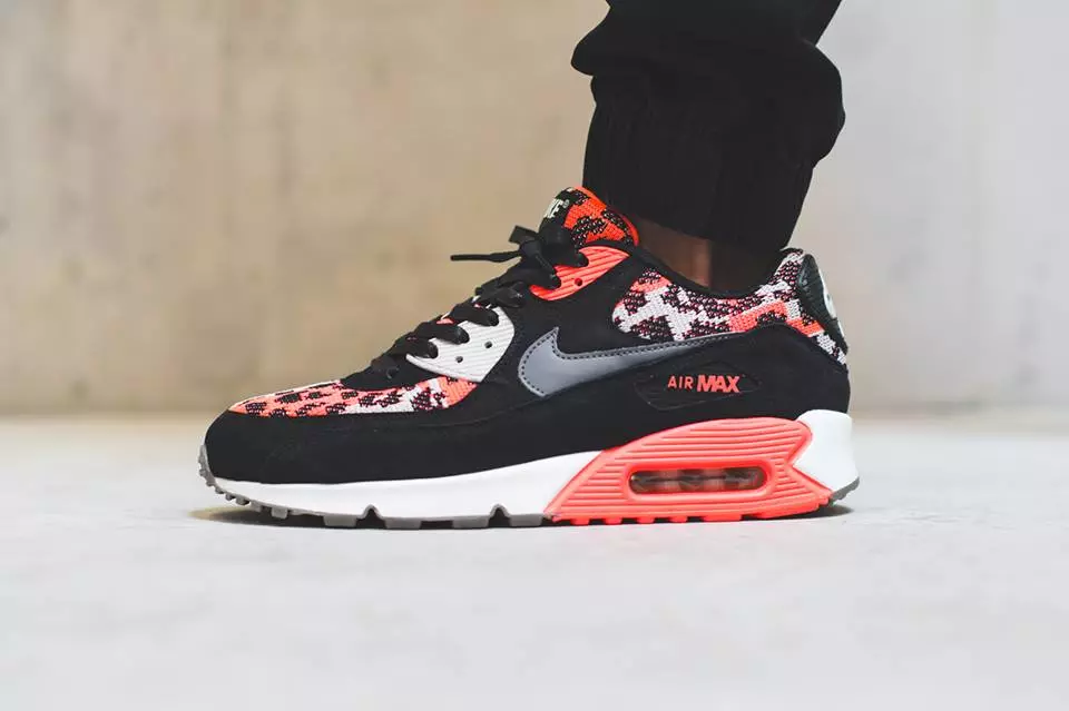 Nike Air Max 90 PA Lava Panas