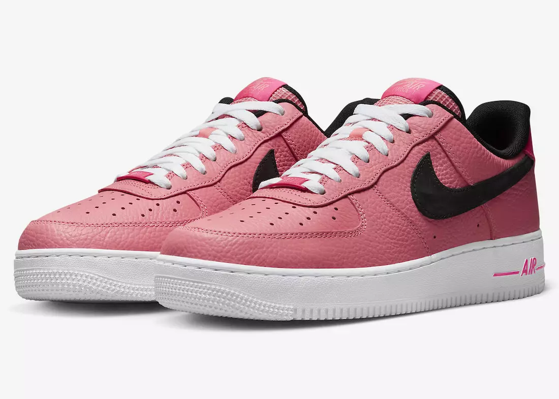 Nike pokrývá The Air Force 1 Low v růžové tumbledované kůži