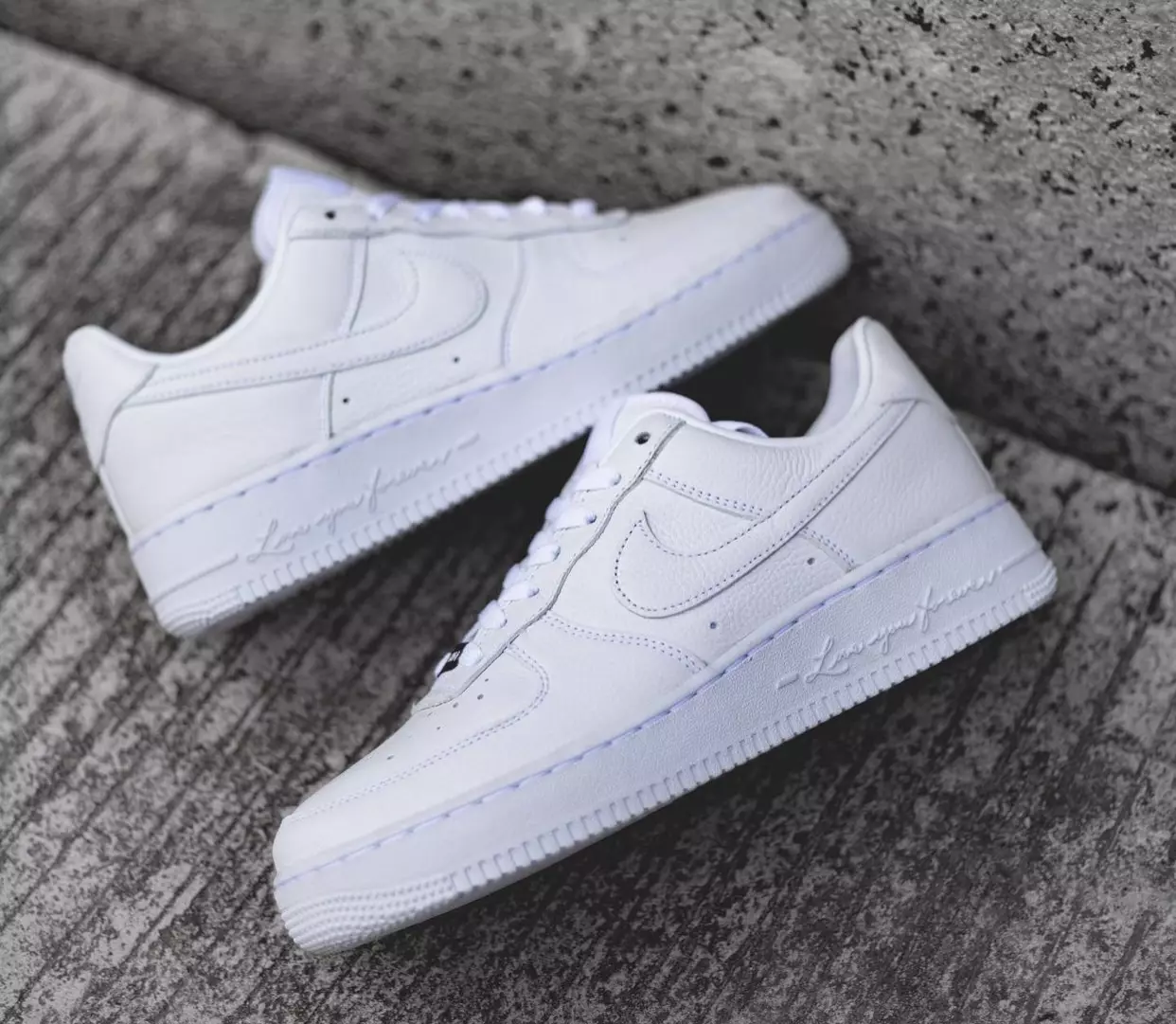 Drake NOCTA Nike Air Force 1 Certified Lover Boy CZ8065-100 تاريخ الإصدار