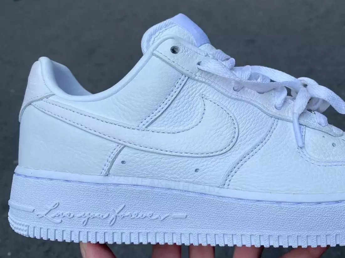 Drake NOCTA Nike Air Force 1 -sertifioitu rakastajapoika