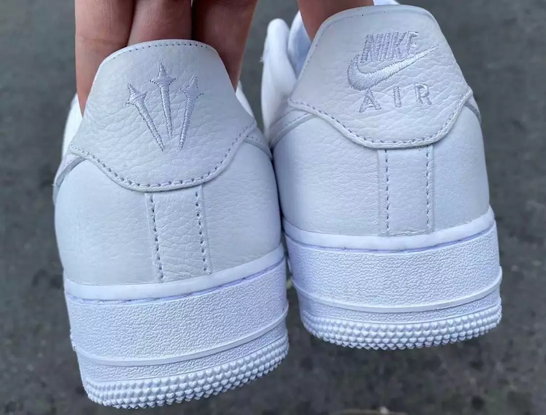 دریک NOCTA Nike Air Force 1 Lover Boy دارای گواهینامه