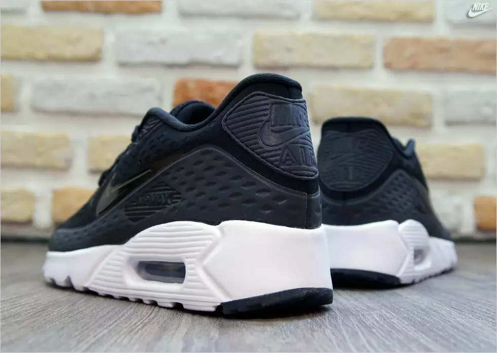 Nike Air Max 90 ულტრა შავი თეთრი