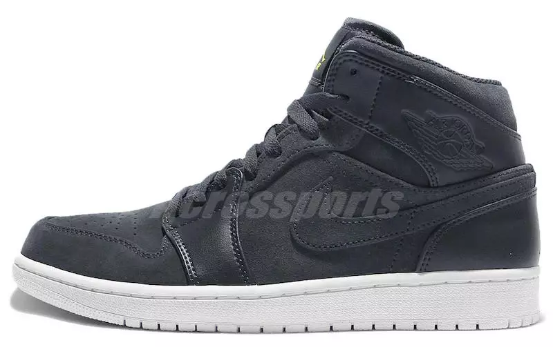 Air Jordan 1 Mid Armory Armada 554724-421