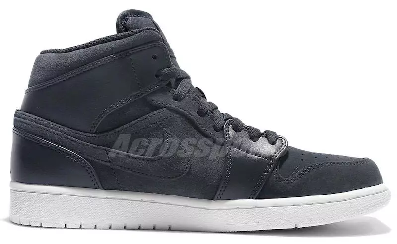 Air Jordan 1 Mid Armory Нэйви 554724-421