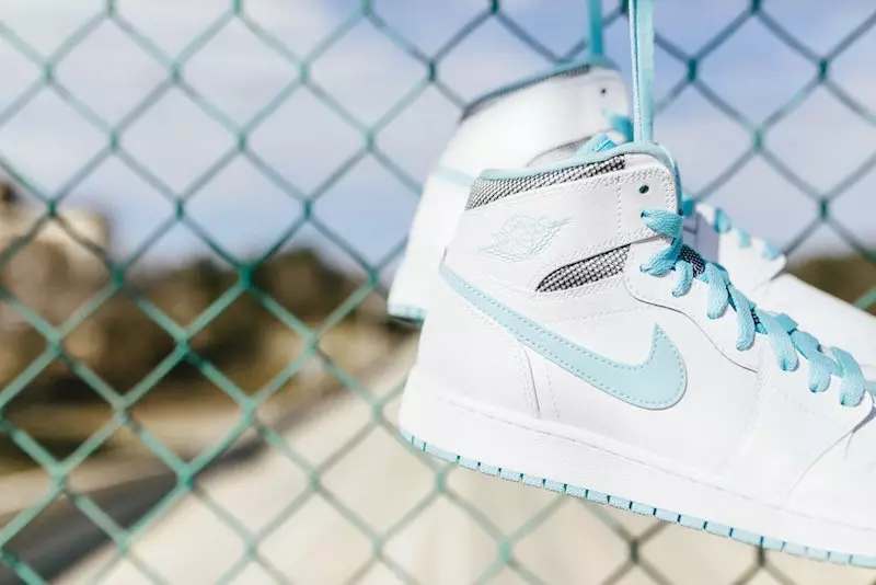 Air Jordan 1 GS Still Blue White