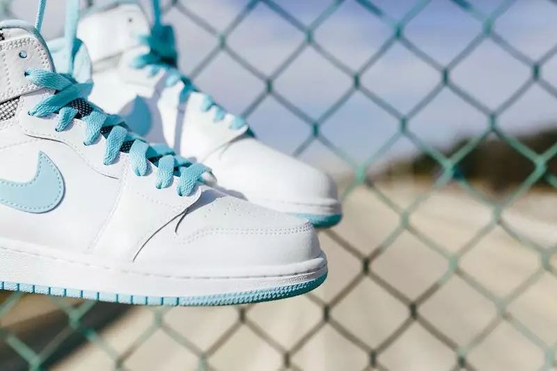 Air Jordan 1 GS Still Blue White