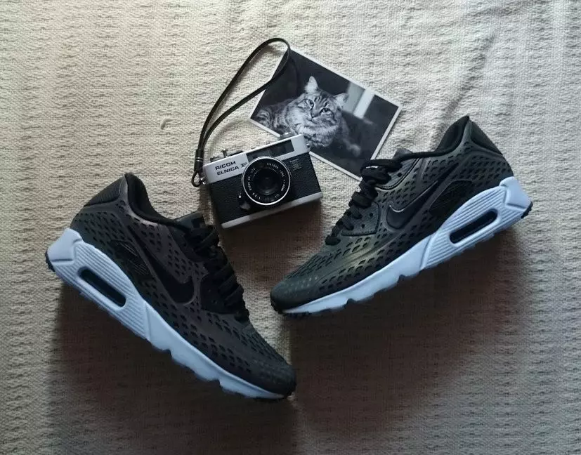 Holografický Nike Air Max 90