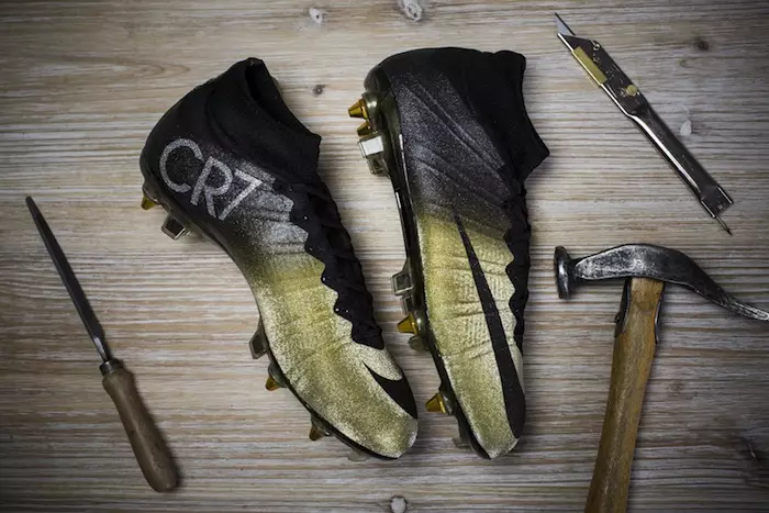 Nike Mercurial CR7 Noyob oltin