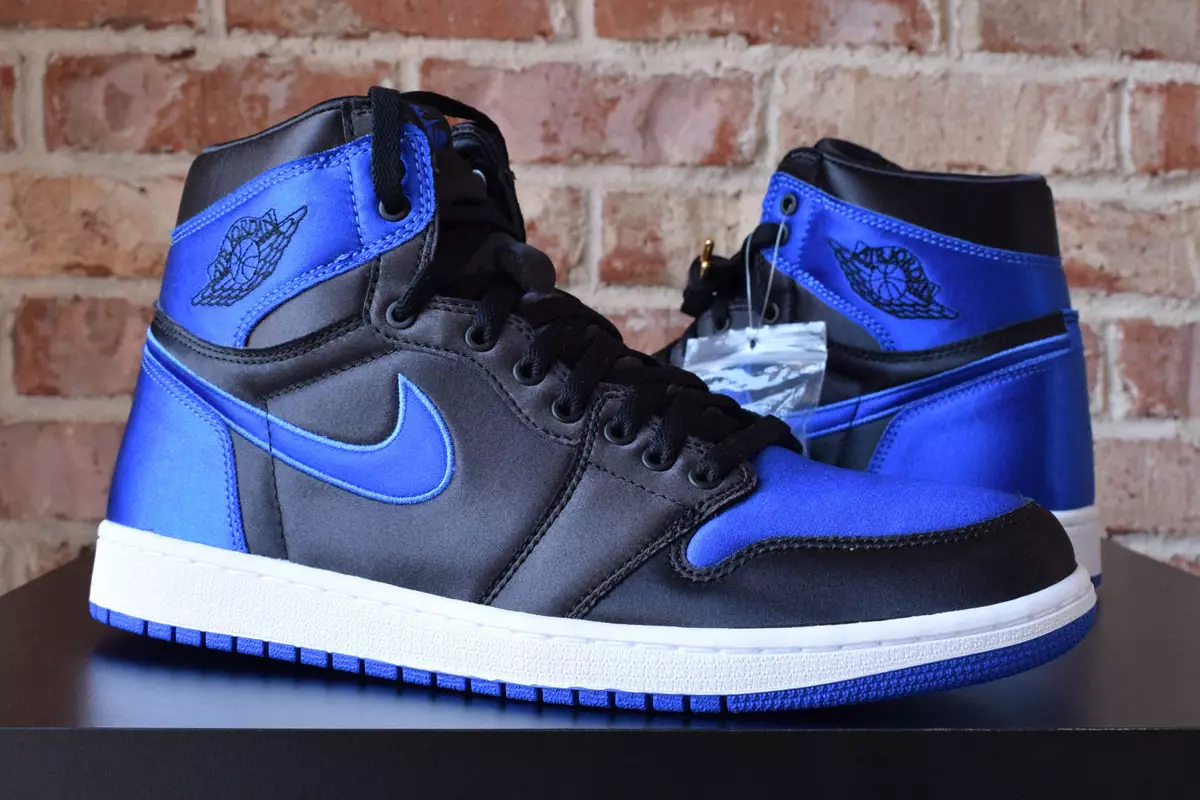 Air Jordan 1 OG Satin Royal 921193-007