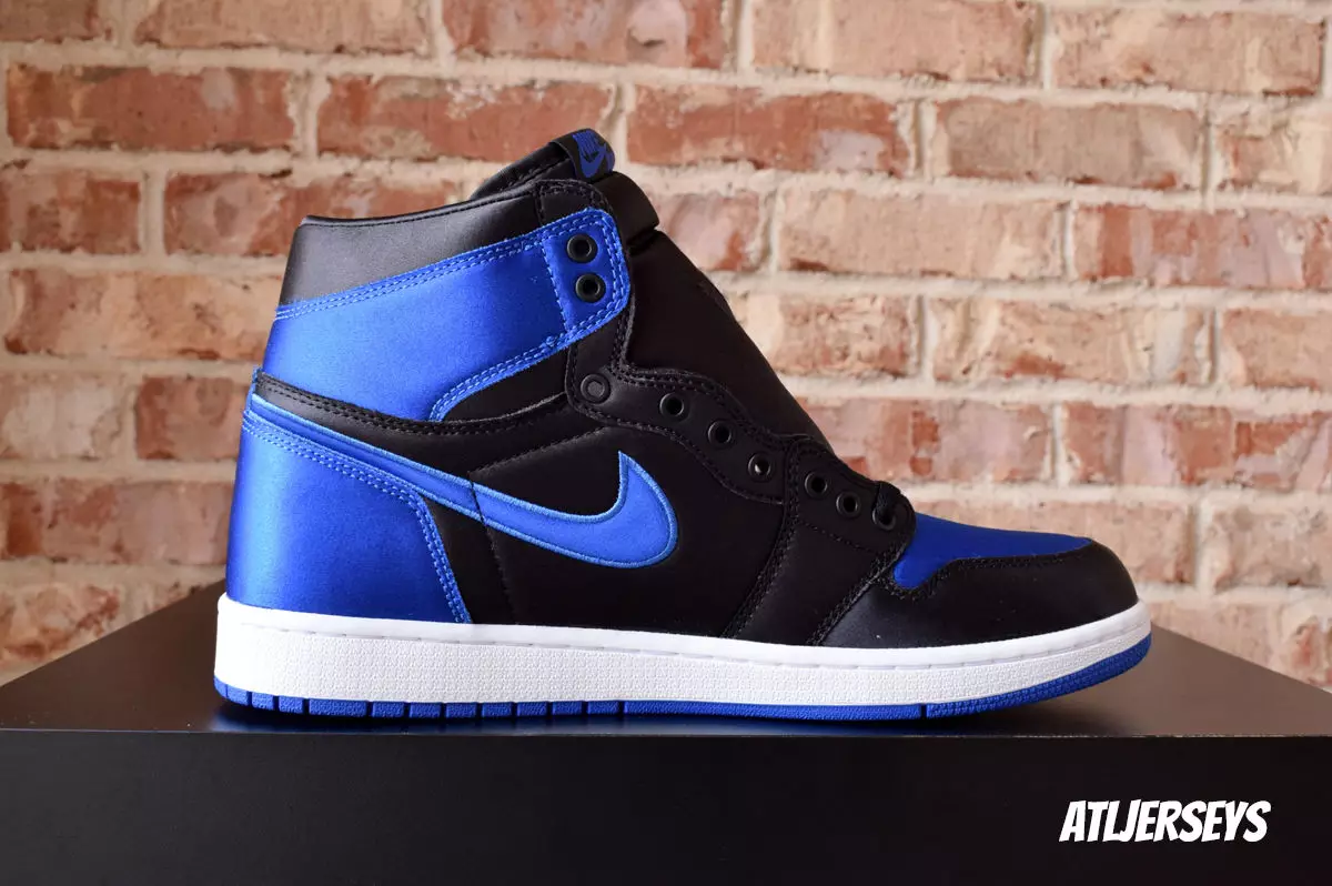 Air Jordan 1 OG Satin Royal 921193-007