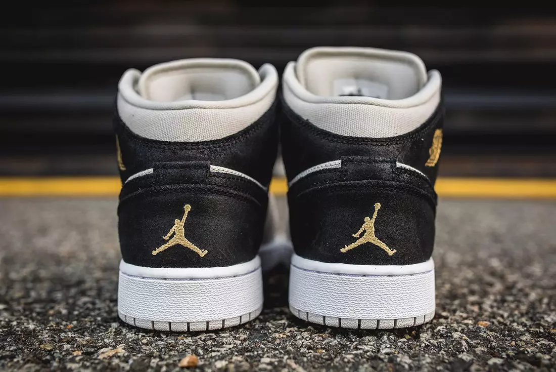 Air Jordan 1 Mid Light Bone Metallic-Gold