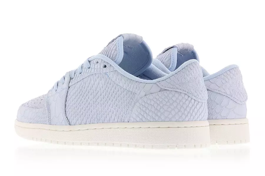 Air Jordan 1 Low Swooshless Գույնը՝ Ice Blue/Ice Blue-Sail Style Code՝ 872782-441 Թողարկման ամսաթիվ՝ 2017 թվականի հունիսի 7