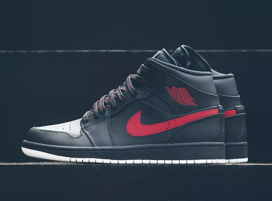 Mid Air Jordan 1 Tiba di Antrasit dan Gym Red