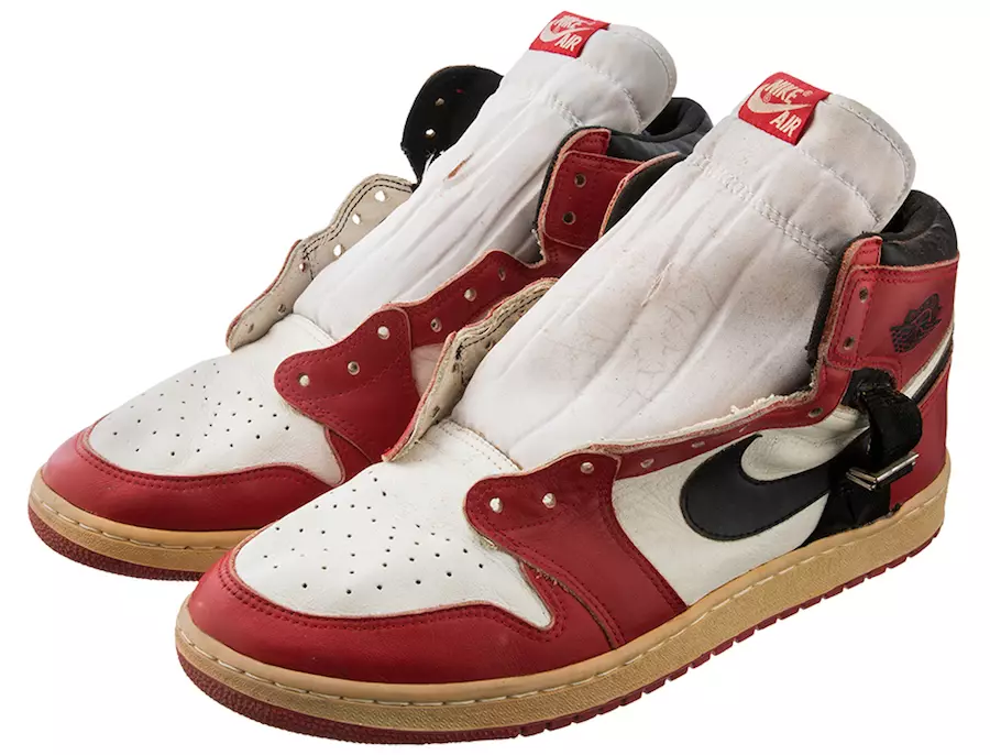 Air Jordan 1 OG მოდიფიცირებული ტერფის PE აუქციონი