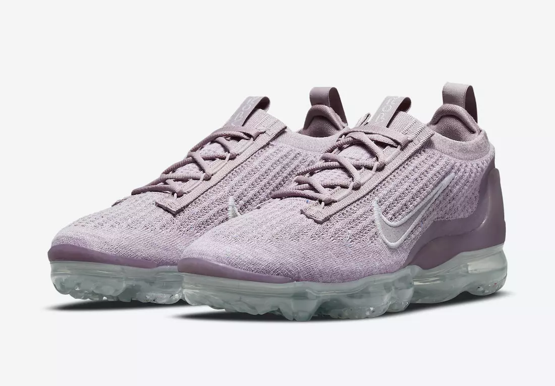 Nike Air VaporMax 2021 טאָג צו נאַכט DC9454-500 מעלדונג טאָג