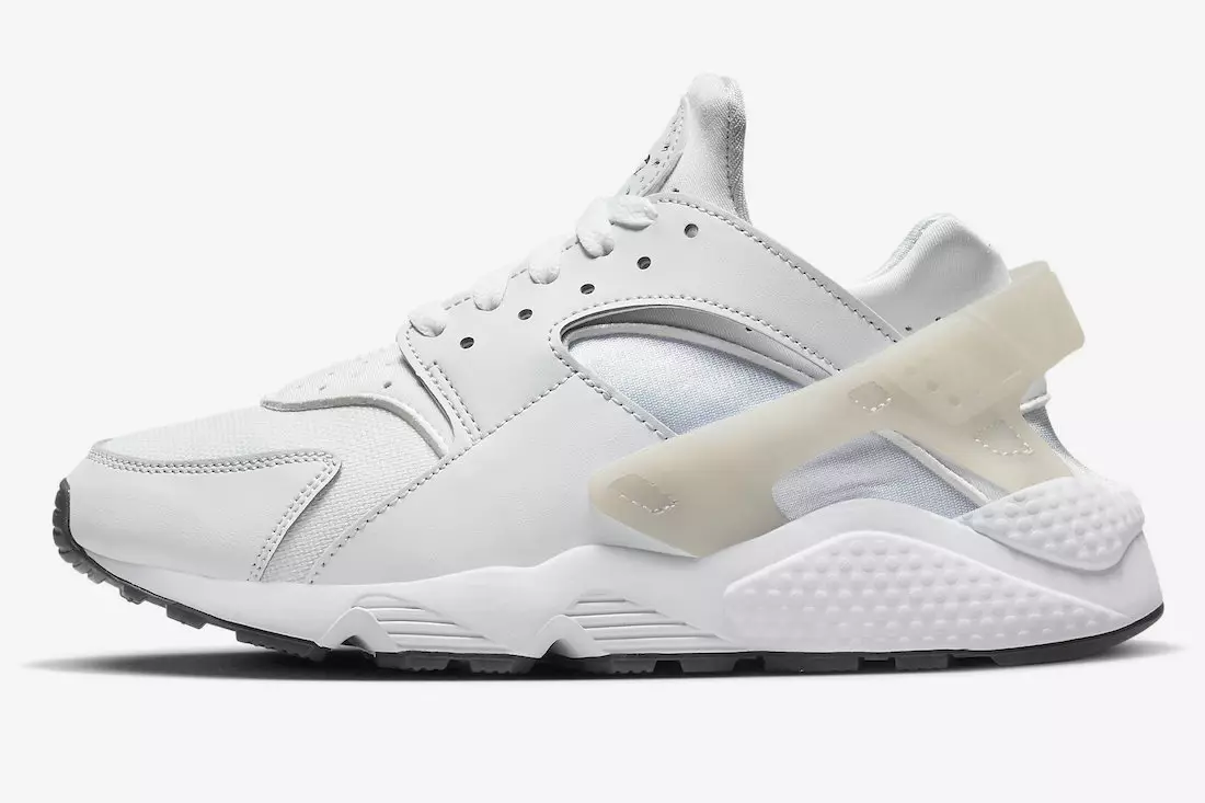 Nike Air Huarache לבן שחור DR5726-001 תאריך שחרור