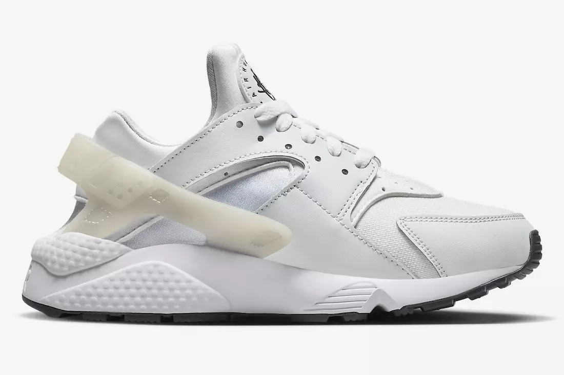 Nike Air Huarache ווייסע שווארצע DR5726-001 מעלדונג טאָג