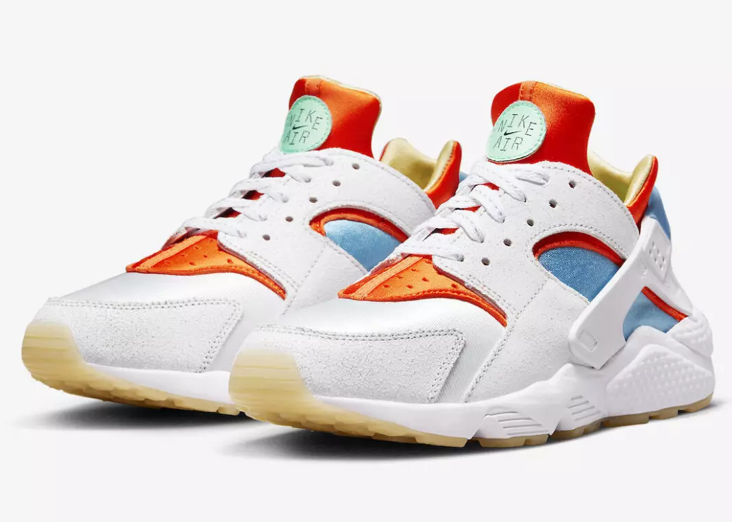 تاریخ عرضه Nike Air Huarache DX2345-100