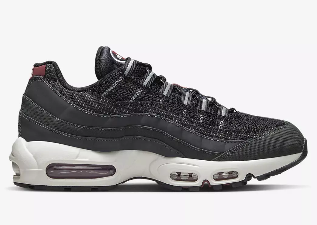 Nike Air Max 95 DQ3982-001 Datum izdaje