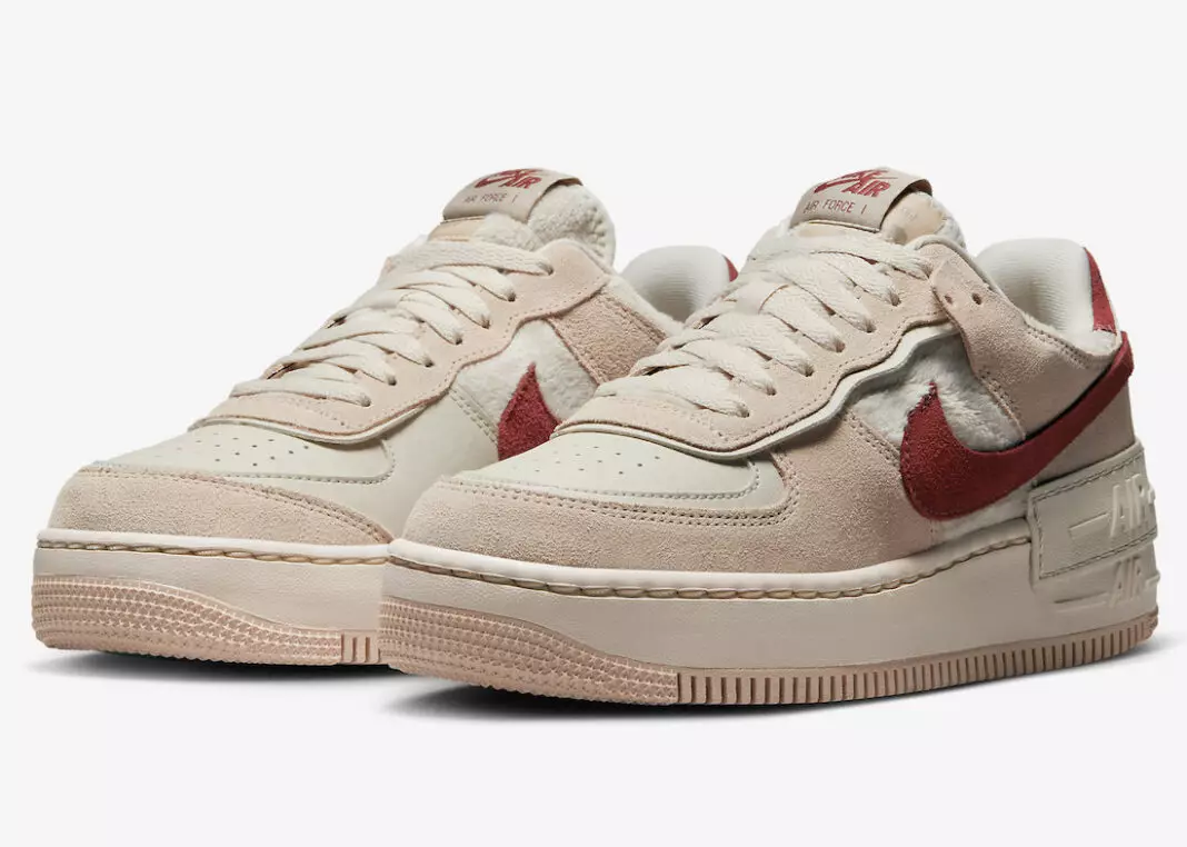 Nike benotzt Mixmaterialien op dësem Air Force 1 Shadow 6846_1