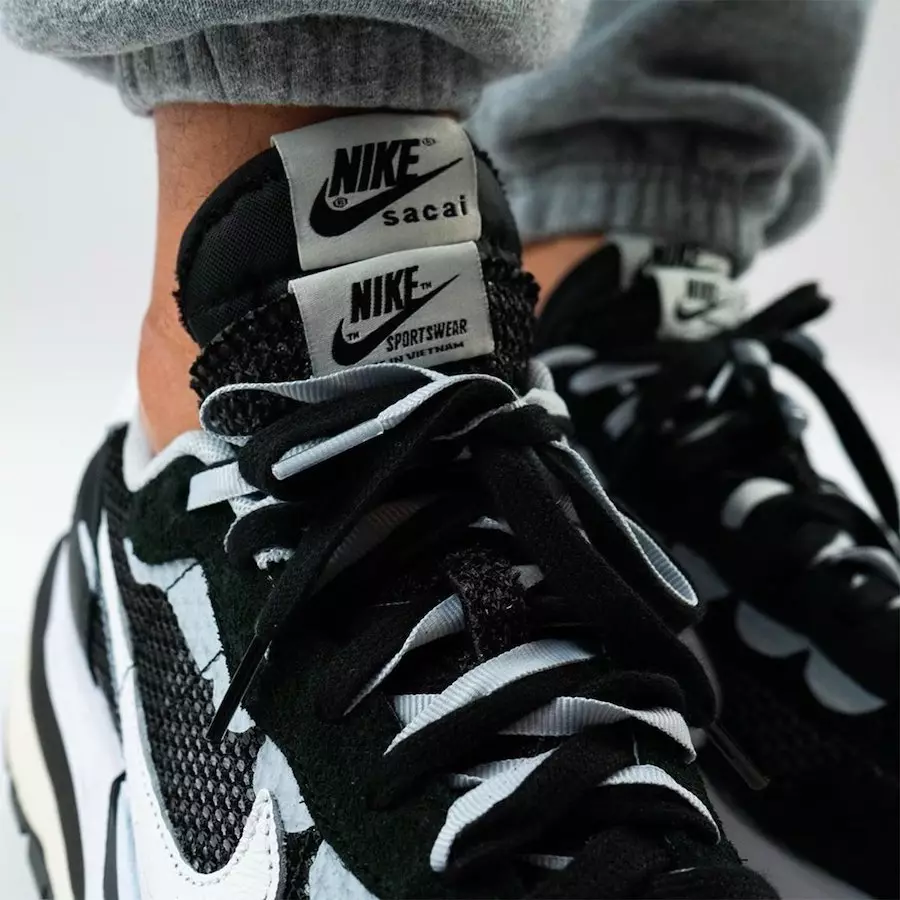 sacai Nike VaporWaffle Siyah Beyaz CV1363-001 Çıkış Tarihi On-Feet