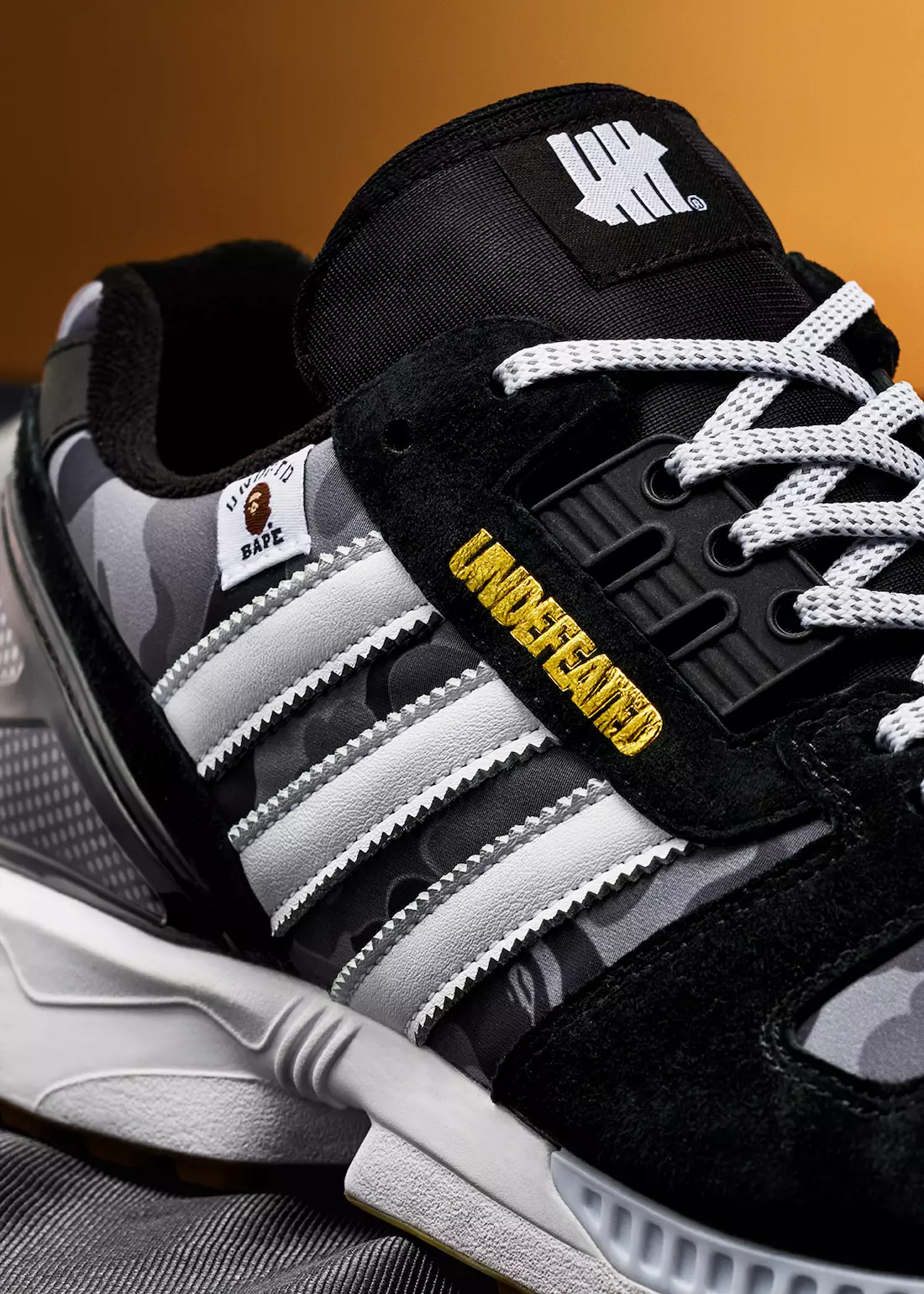 BAPE Undefeated adidas ZX 8000 FY8852 قیمت تاریخ عرضه