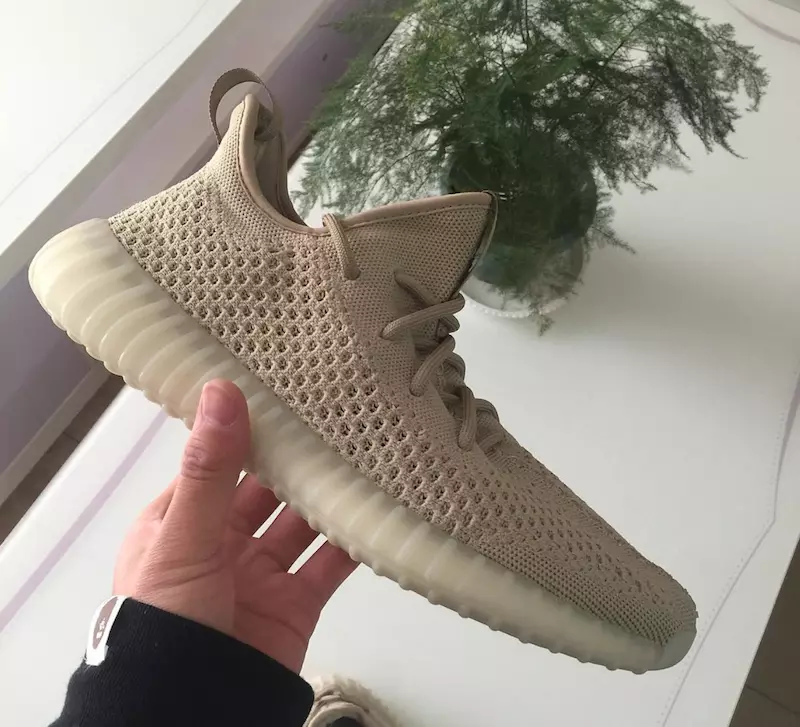 אַדידאַס Yeezy Boost 350 V3