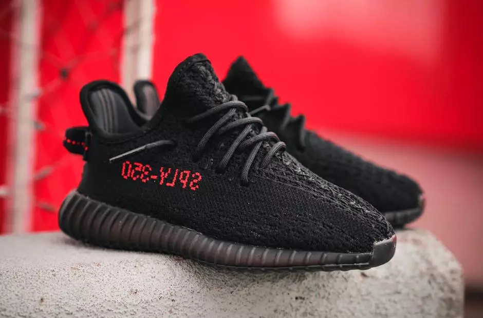 adidas Yeezy Boost 350 V2 Црно црвено Датум на издавање