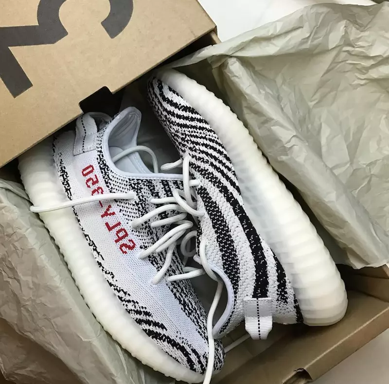 آدیداس Yeezy Boost 350 V2 Zebra CP9654