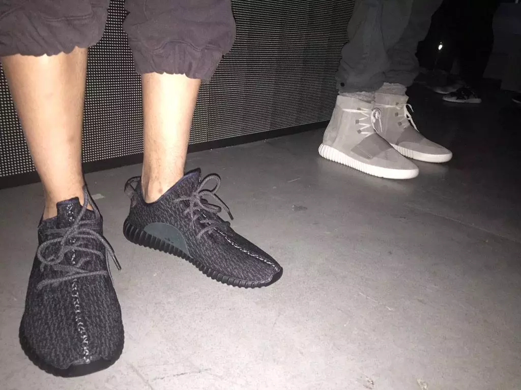 adidas Yeezy Boost Low