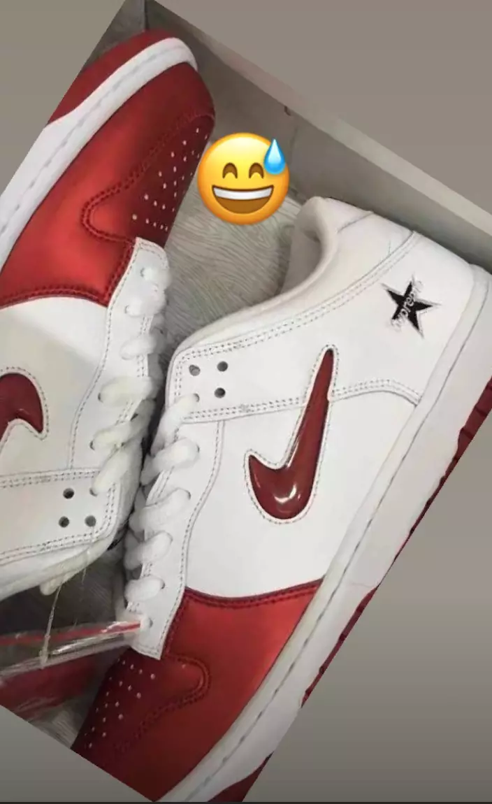 Data de llançament de Supreme x Nike SB Dunk Low Varsity Red CK3480-600