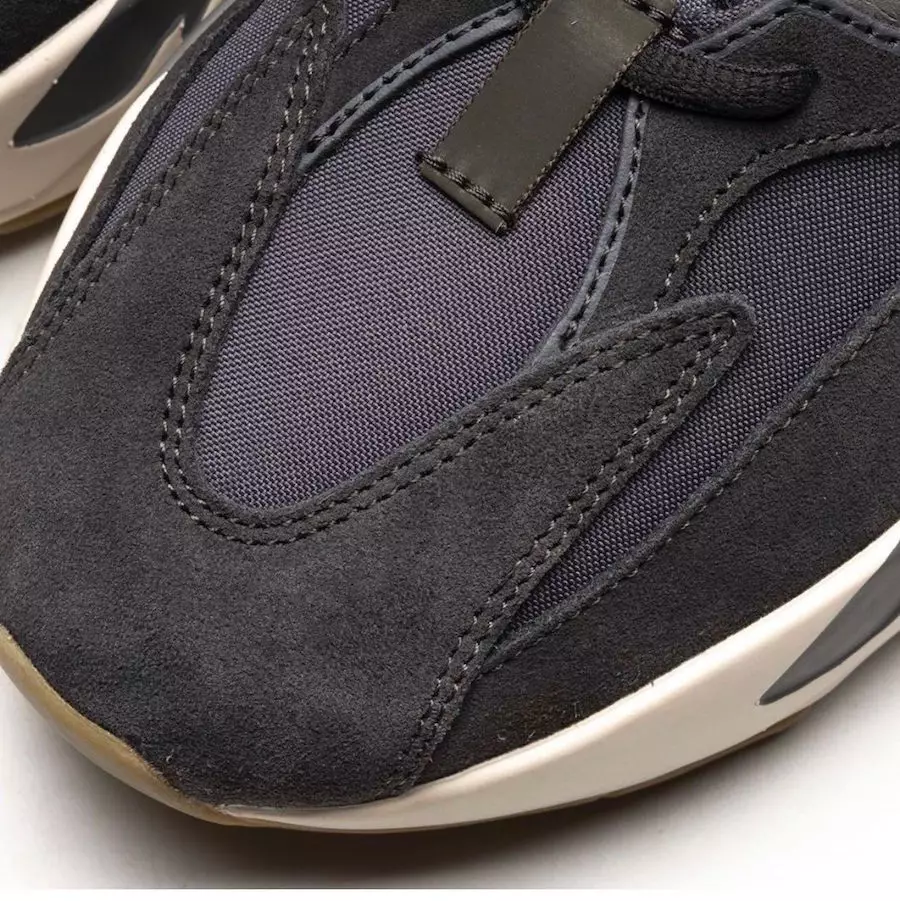 Adidas Yeezy Boost 700 magneto išleidimo data