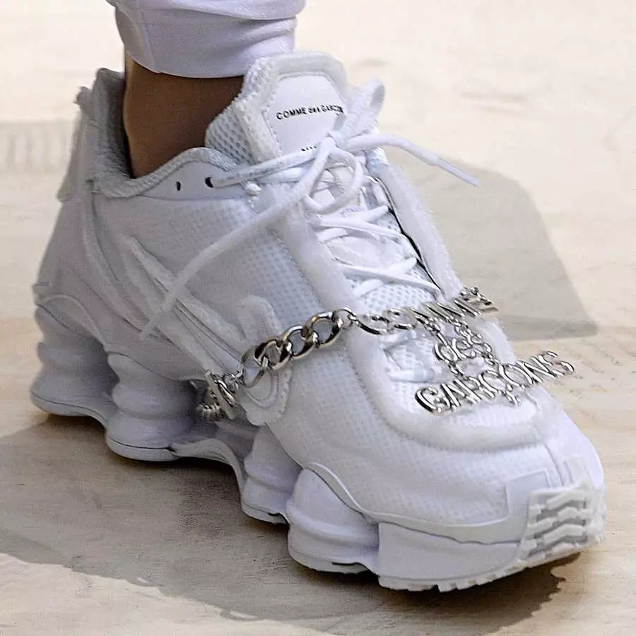 Comme des Garcons x Nike Shox White Julkaisupäivä