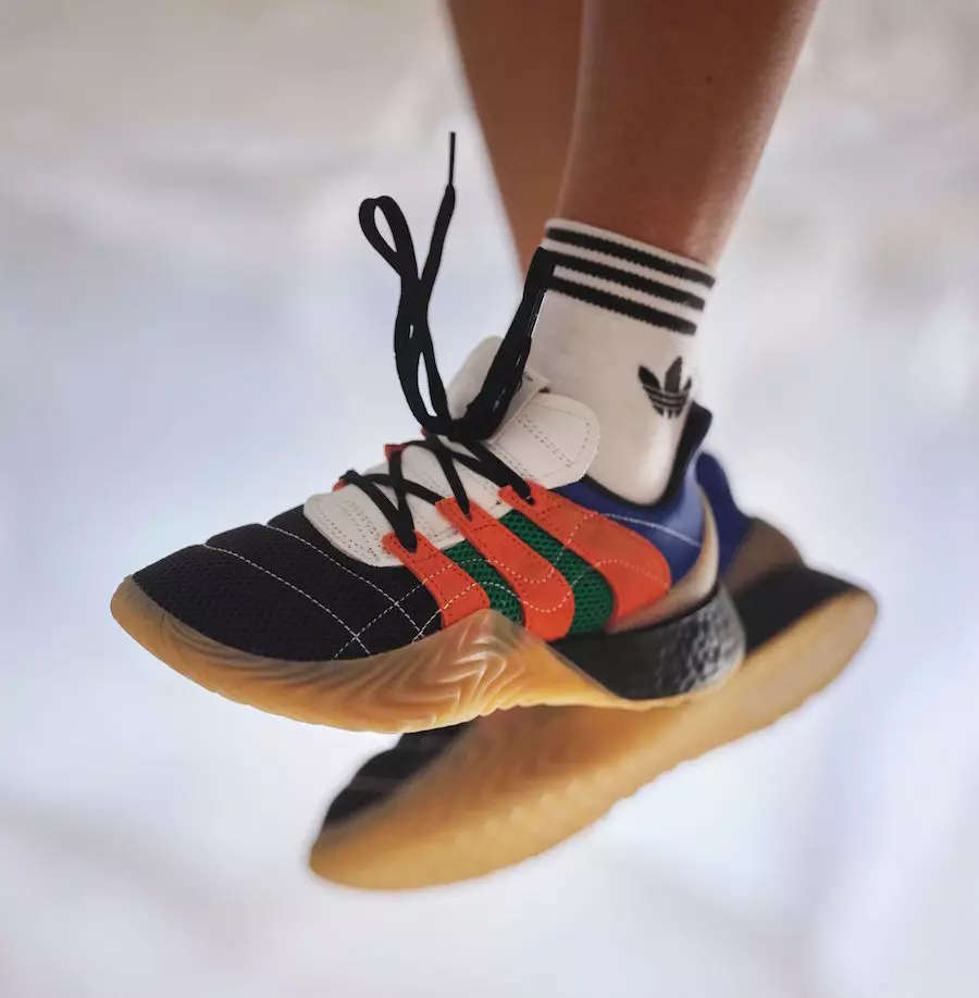 SVD adidas Sobakov Boost World Cup 1982 G26281 Ngày phát hành