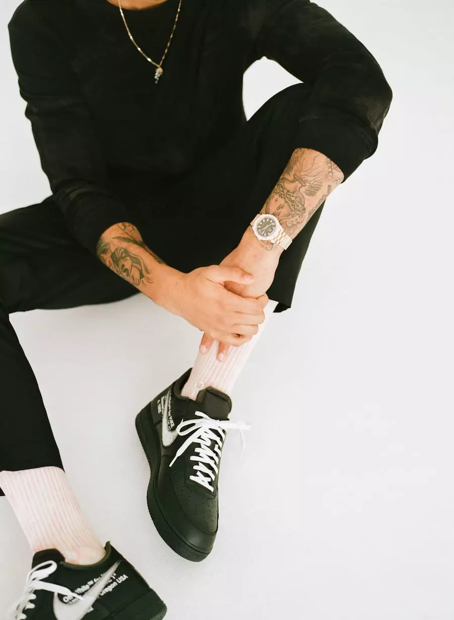 Kyle Kuzma Asaini Mchujo wa Sneaker na MBUZI